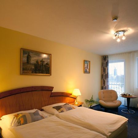Hotel Savoy Ceske Budejovice Dış mekan fotoğraf