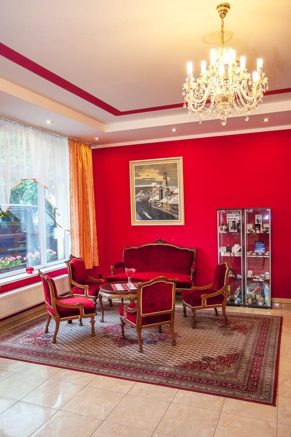 Hotel Savoy Ceske Budejovice Dış mekan fotoğraf